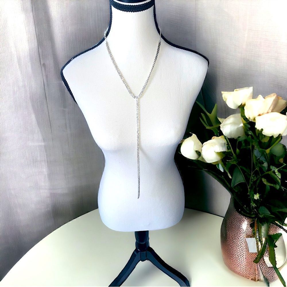 Crystal Lariat l Clear With Silver Accent l Cleavage Piece l New
